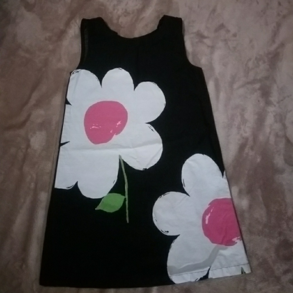 Girls flower summer dress. Never worn.